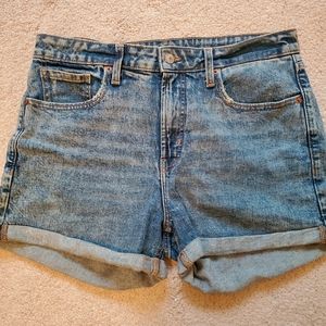 Old navy high waisted jean shorts